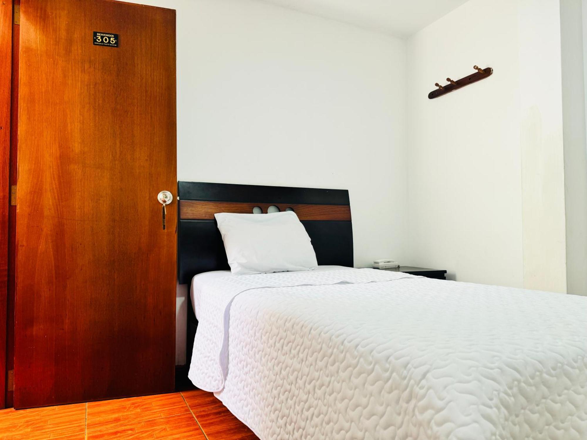 Puerto Bayovar Otel Mala Dış mekan fotoğraf